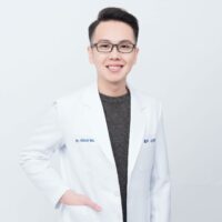 吳國綸醫師-台中-陶瓷貼片-微笑設計-推薦專家 吳國綸醫師-台中-陶瓷貼片-微笑設計-推薦專家